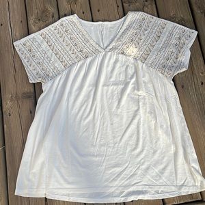 a:glow embroidered top